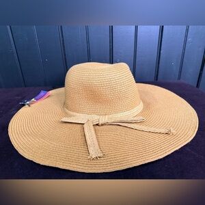 Chic Paper Straw Tan Wide-Brim Hat New